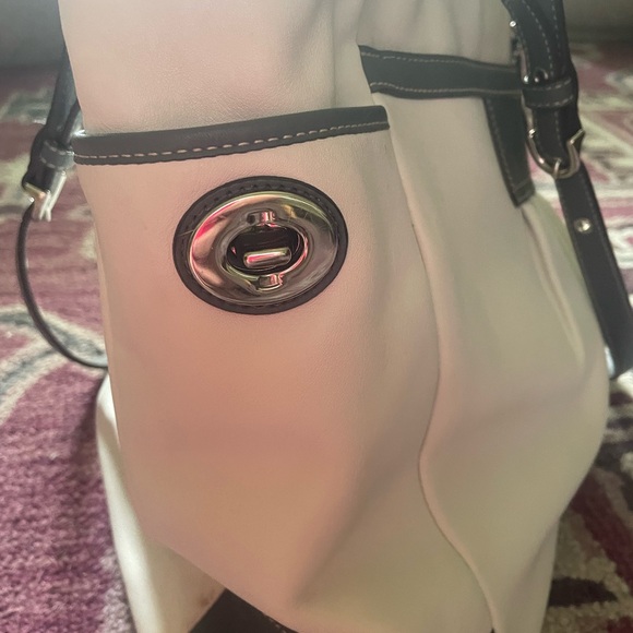 Coach SoHo Pleated Gallery Tote - Picture 8 of 16